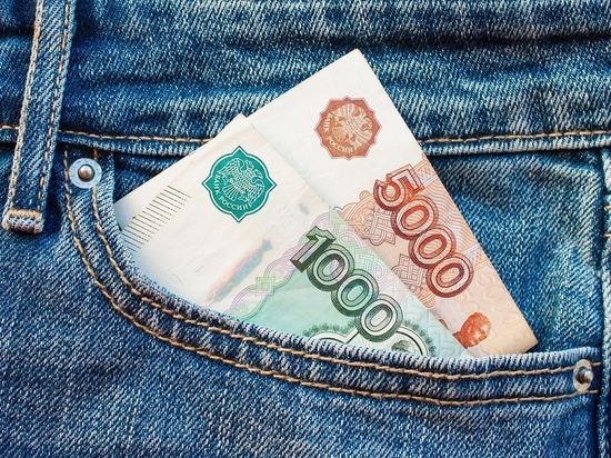 Заработать честным трудом в России невозможно: опубликованы странные цифры
